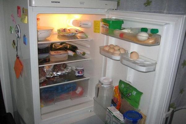 冰箱的灯不亮是怎么回事