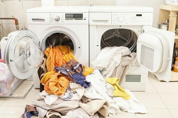 全自动洗衣机排水正常不甩干的原因
