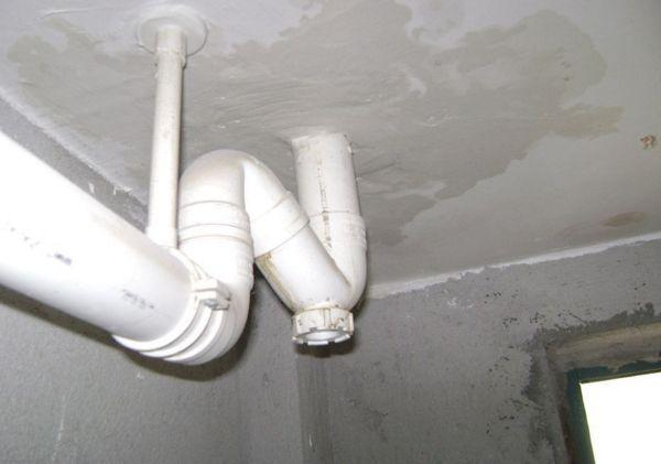 如何判断卫生间漏水现象 卫生间漏水检测办法
