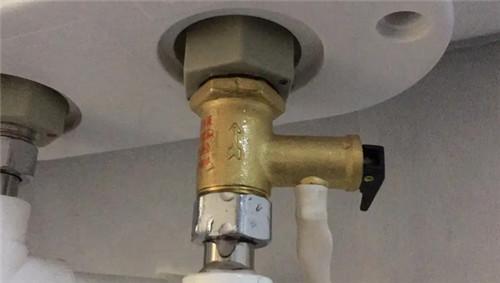 热水器出水阀漏水是怎么回事