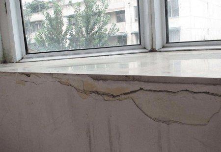 窗户漏水怎么办？找窗户漏水的原因 了解漏水维修方案
