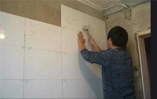 卫生间瓷砖上面可以再贴瓷砖吗