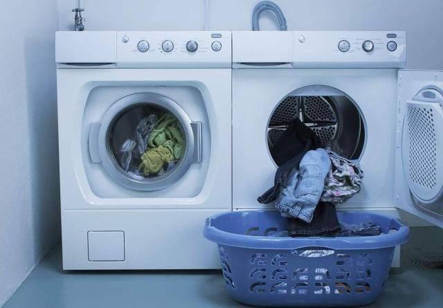 洗衣机脱水时抖得厉害，大部分是这里有问题