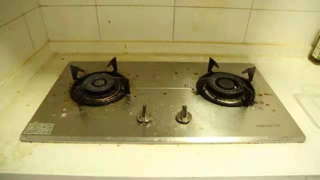 燃气灶灶头生锈怎么拆下来？如何去除锈？